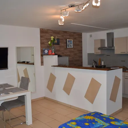 Schelsen - Komplett Modernisiert Apartamento