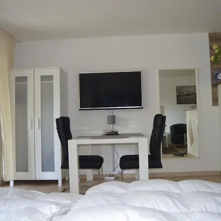 Schelsen Apartment